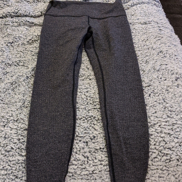 Lululemon leggings - Picture 3 of 7
